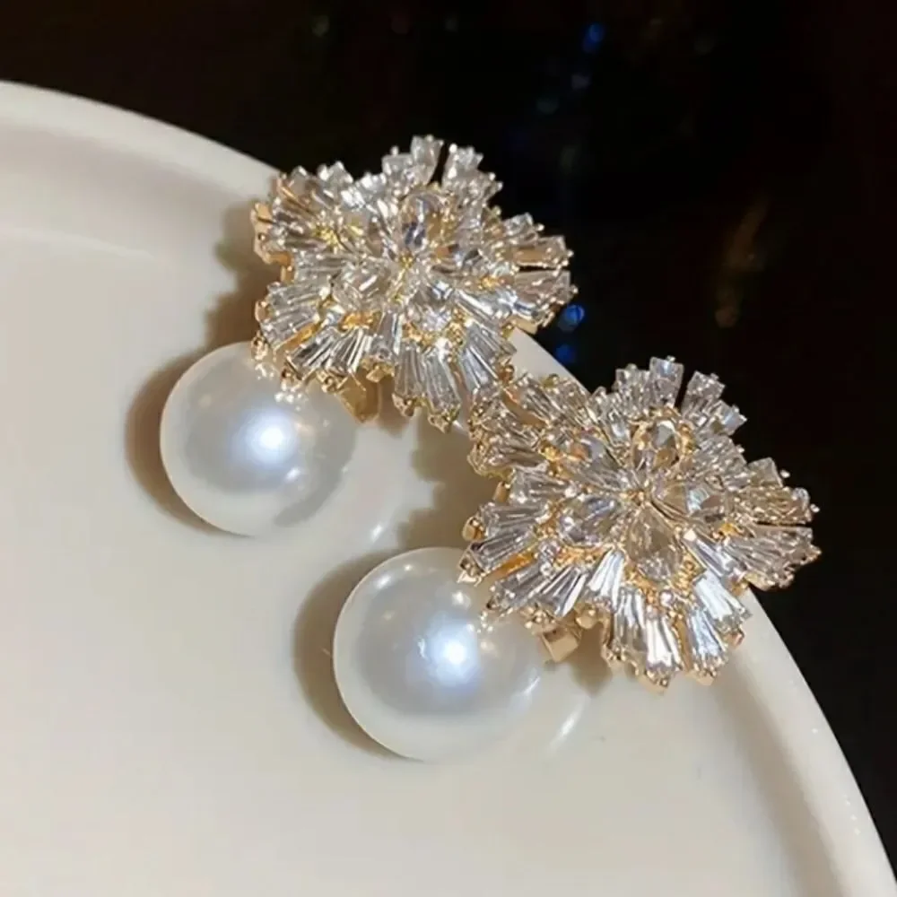 Flower Round Pearl Stud Earrings